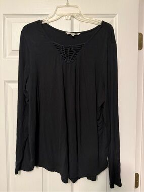 41 Hawthorn Black Long Sleeve Top with Crochet V-Detail
